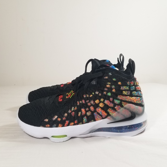 Nike Lebron 17 XVII GS BQ5594 005 - Picture 5 of 12